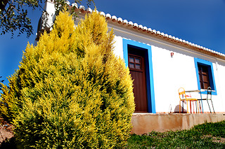 Uma noite em quarto económico com pequeno-almoço para 2 em Herdade da Corte em Tavira (Faro)