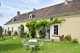 La Commanderie St-Jean d'Artins