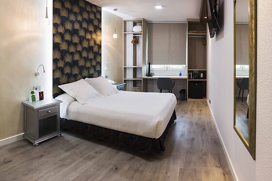 HOTEL BELLAVISTA SEVILLA - photo 2