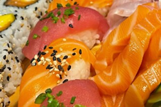 Almoço ou jantar para 2 em Yukimura Sushi Bar em Torres Vedras (Lisboa)