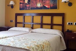 HOTEL BUFON DE ARENILLAS