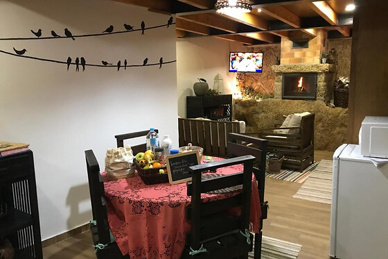 Duas noites em Casa Medieval com pequeno-almoço para 2 em O Cantinho da Ana em Sortelha (Guarda)