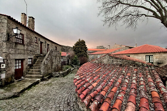 Duas noites em Casa Medieval com pequeno-almoço para 2 em Casas do Pelourinho em Sortelha (Guarda)