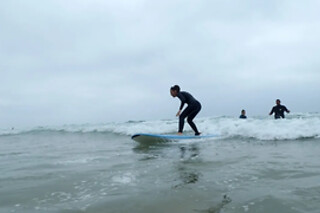 Três aulas de surf ou bodyboard para 1 by Praia Grande Surf School em Sintra (Lisboa)