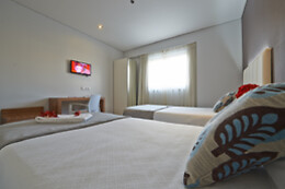 HOTEL AZINHEIRA