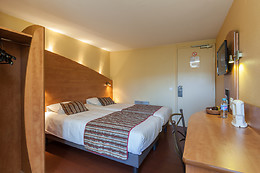 Brit Hotel Avignon Sud