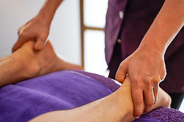 Joannie Moncel-David, Massages et lithothérapie