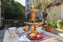 Hotel The Originals du Parc Cavaillon
