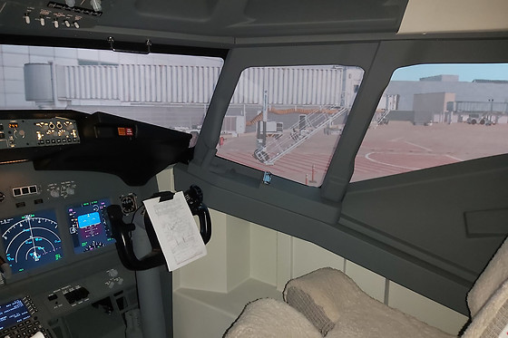 Flanders flight training center - photo 1