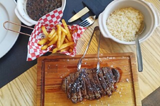 Cheque Gourmet: Rodízio de carnes para 2 | Casal Parrilha Steakhouse - Braga