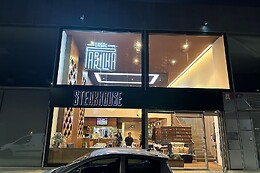 CASAL PARRILHA STEAKHOUSE