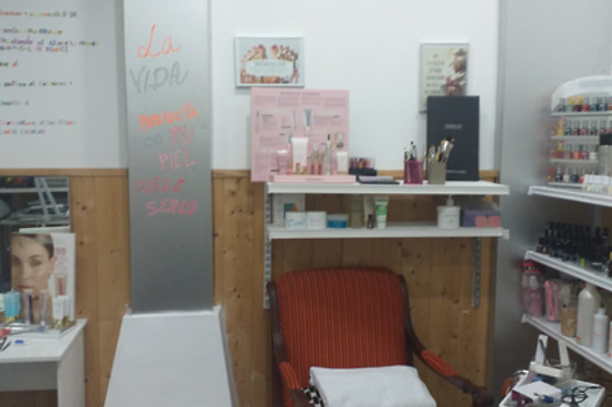 THE BEAUTY SHOP AND MORE... - photo 2