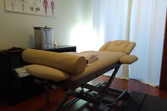 Uma consulta de osteopatia e uma massagem terapêutica para 1 | PORTO VITAL - Saúde Integrativa (Porto)