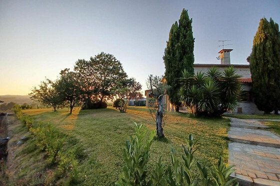 Uma noite em Bungalow para 2 em Quinta do Carvalho - Nature Guest Houses em Guimarães (Braga)