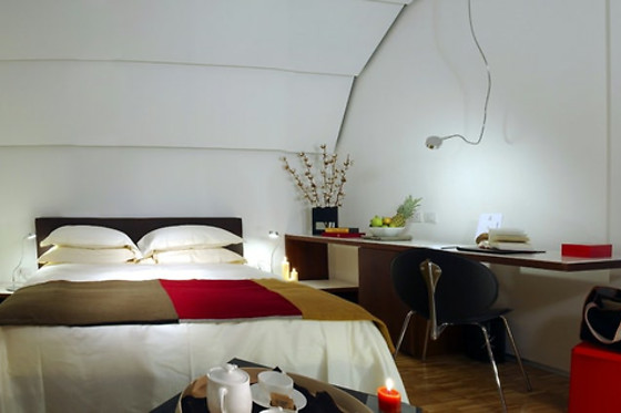 Black Hotel - photo 5
