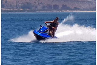 Jet Ski na Praia de Santo Amaro de Oeiras | Para 2 pessoas - 40 min | Aquastart