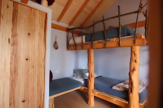 Uma noite em Casa Ecológica para 4 em Eco-Hostel Quinta das Relvas em Branca (Aveiro)
