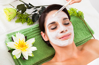 Um peeling facial para 1 em Clínica do Terço (Porto)