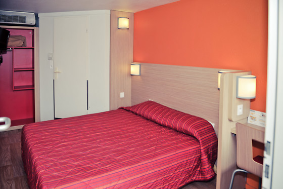 Hôtel Premiere Classe Beauvais - photo 1