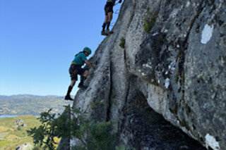Suba até à Via Ferrata mais alta de Portugal | 2 Pessoas - 2h30 | Mountain Adventours