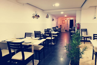 Rodízio de Petiscos para 2 | Taberna do Teatro, Angra do Heroísmo (Açores)