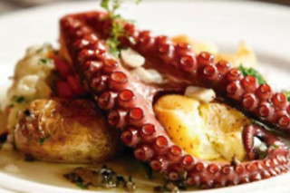Uma noite com jantar para 2 em SLEEPBOAT Yacht (Porto)