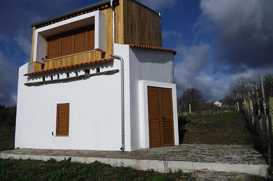 Uma noite em quarto duplo para 2 em Casas de Campo de Podence em Macedo de Cavaleiros (Bragança)