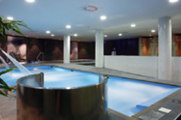 AZZ LANGREHOTEL&SPA