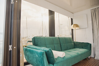 Uma noite em Barco para 2 em FloatingEXP em Póvoa de Varzim (Porto)