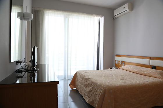 Hotel Barbarella - photo 3