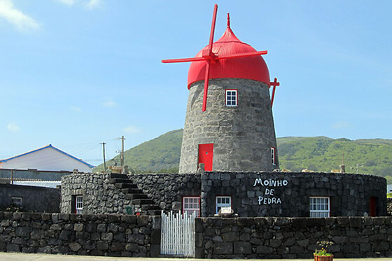 Duas noites em Moinho para 2 em Moinho de Pedra Santa Cruz da Graciosa (Açores)
