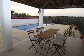 Uma noite em casa inteira com pequeno-almoço para 2 nas Casas de São Lázaro em Juromenha (Évora)