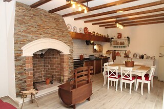 Uma noite em casa inteira com pequeno-almoço para 2 nas Casas de São Lázaro em Juromenha (Évora)