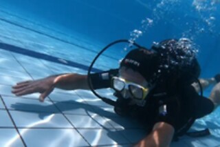 Batismo de Mergulho em Piscina + Mergulho no Mar para 1 | Latitude Destemida, Odivelas (Lisboa)
