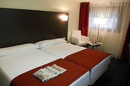 HOTEL SANTIAGO APOSTOL