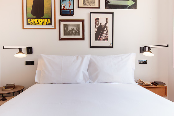 THE HOUSE OF SANDEMAN HOSTEL & SUITES - photo 6