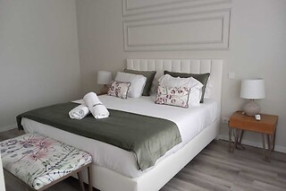 Uma noite em quarto standard duplo com pequeno-almoço para 2 em Hotel Campo do Rosmaninho**** em Escalos de Baixo (Castelo Branco)