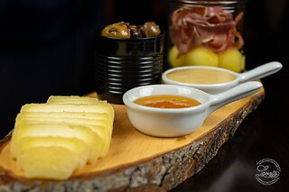 Requinte à Mesa com Opção Vegetariana para 2 | Restaurante Loreto, Vila Nova da Barquinha