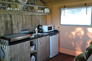 Uma noite em tenda com pequeno almoço para 2 em Quinta Japonesa em Carvalhal Benfeito (Leiria)