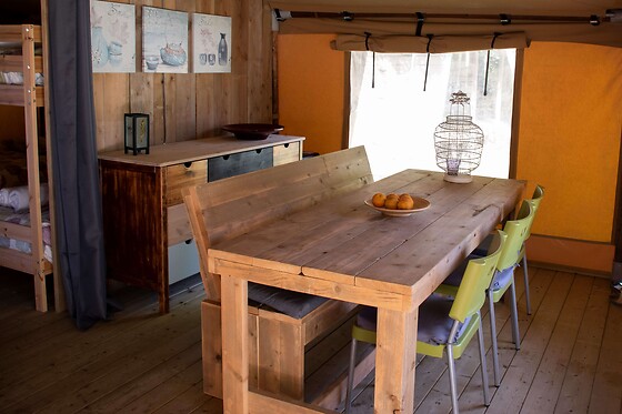 Uma noite em tenda com pequeno almoço para 2 em Quinta Japonesa em Carvalhal Benfeito (Leiria)