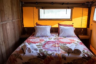 Uma noite em tenda com pequeno almoço para 6 em Quinta Japonesa em Carvalhal Benfeito (Leiria)