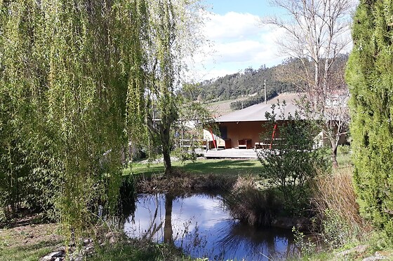 Uma noite em tenda com pequeno almoço para 2 em Quinta Japonesa em Carvalhal Benfeito (Leiria)