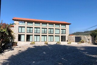 Uma noite em casa com um quarto com pequeno-almoço para 2 em Hotel Quinta da Tulha em Guimarães