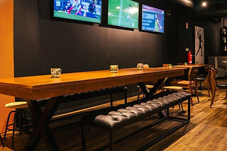 Hambúrgueres para 2 | Tribuna Sports Bar, Vila Nova de Gaia (Porto)