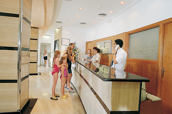 HOTEL GHT MARÍTIM - photo 14