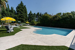 Brit Hotel Avignon Sud