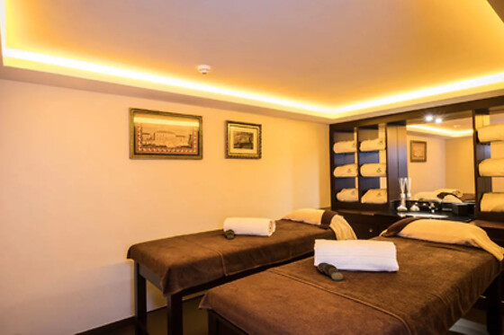 Massagem com velas quentes para 1 no Satsanga Wellness 4* Estoril (Lisboa)