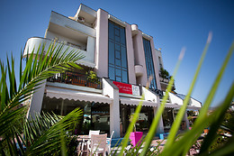 Hotel Le Ceramiche