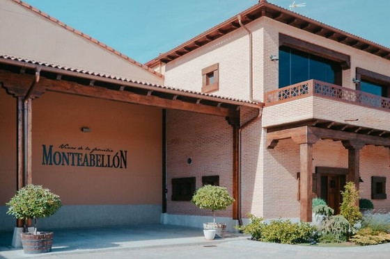 BODEGAS MONTEABELLON - photo 3