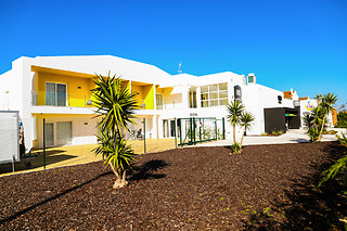 Aluguer de fato e prancha de bodyboard para 2 em Ride Surf Resort & Spa em Baleal (Leiria)